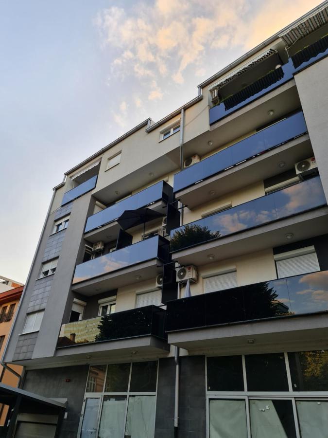 Agera Apartments Banja Luka Exteriör bild